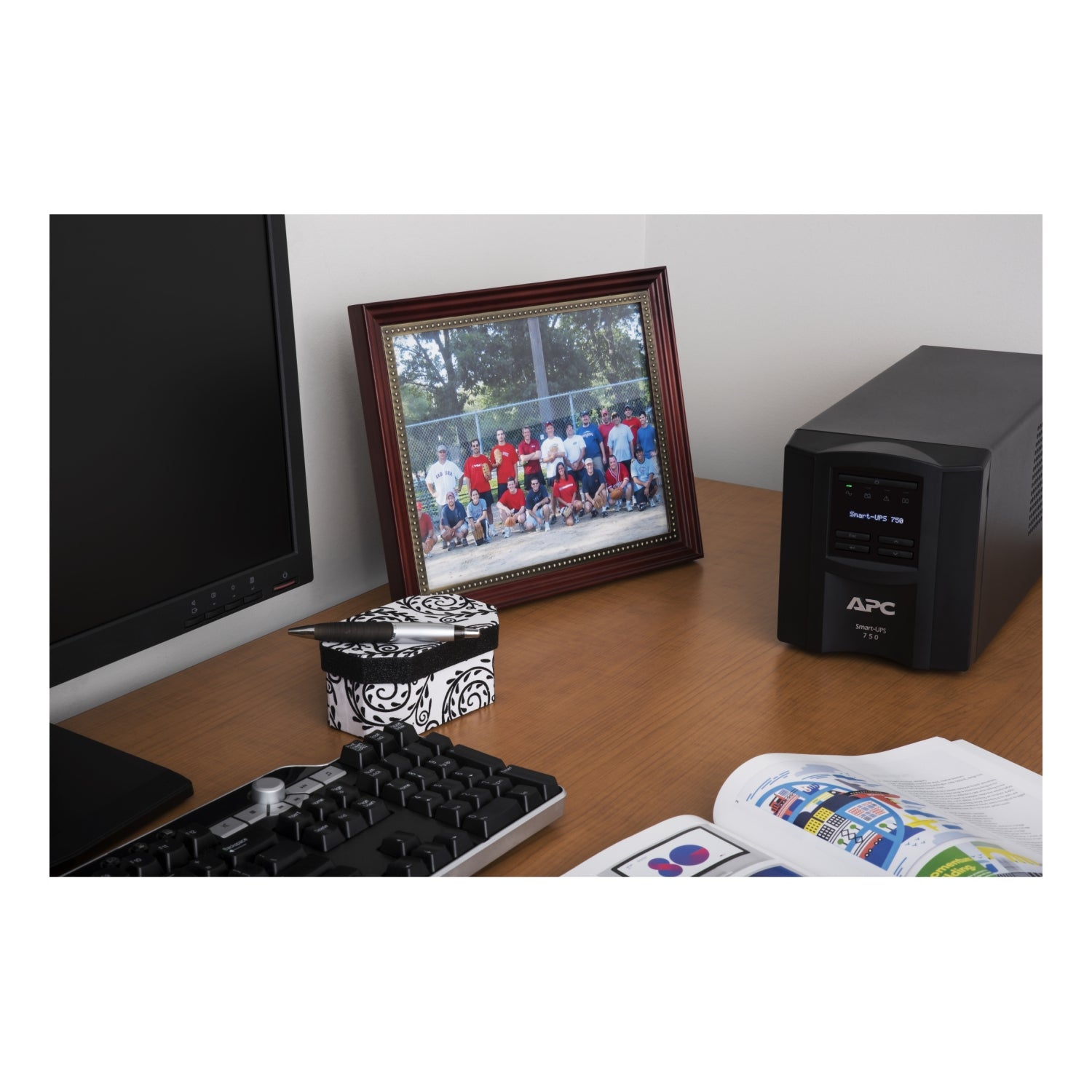 APC Smart-UPS SMT750C 750VA 500W UPS with SmartConnect